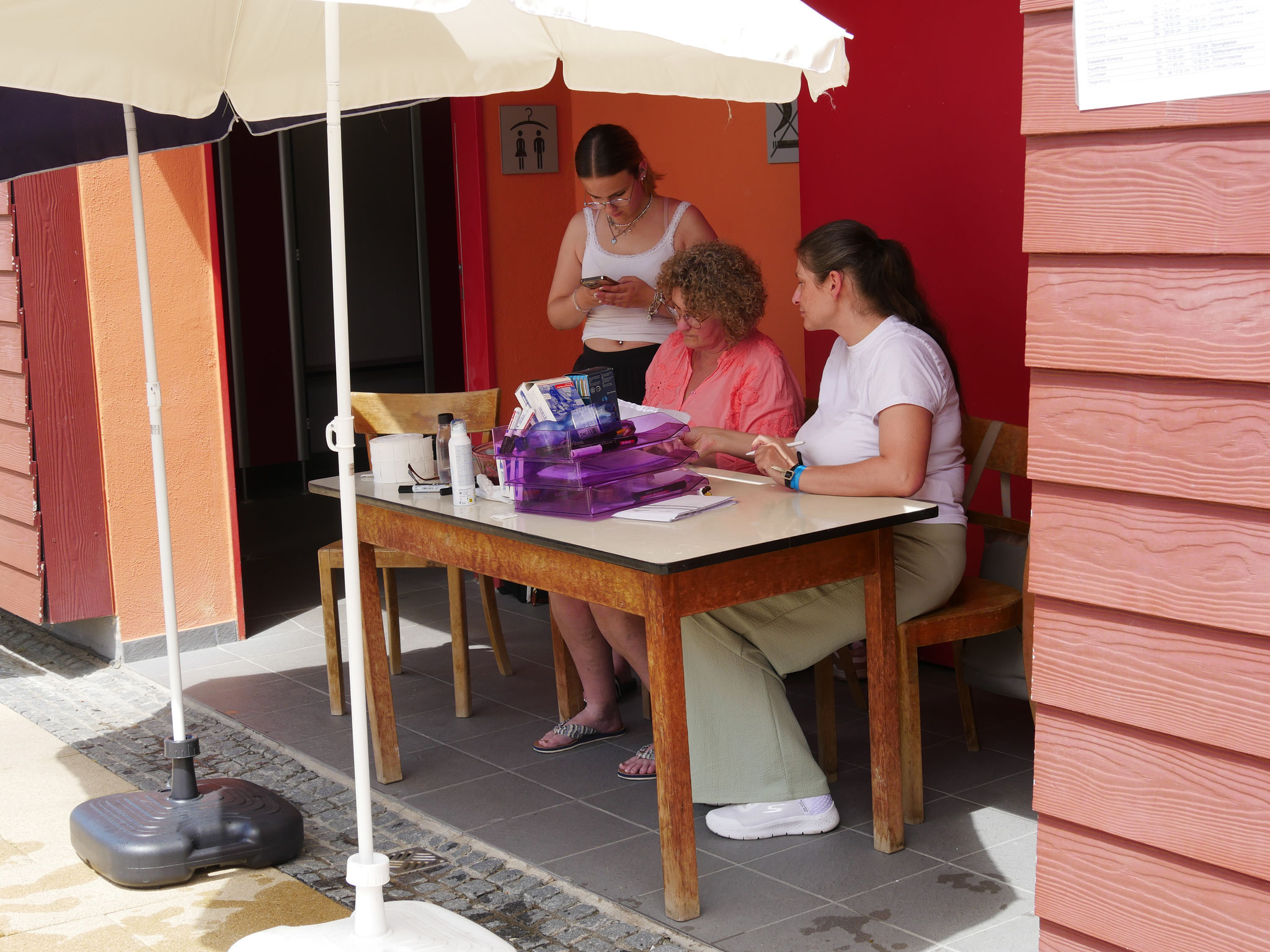 Danke an Claudi Jakob, Nicole Bleser-Hermann und Sandra Pleskina