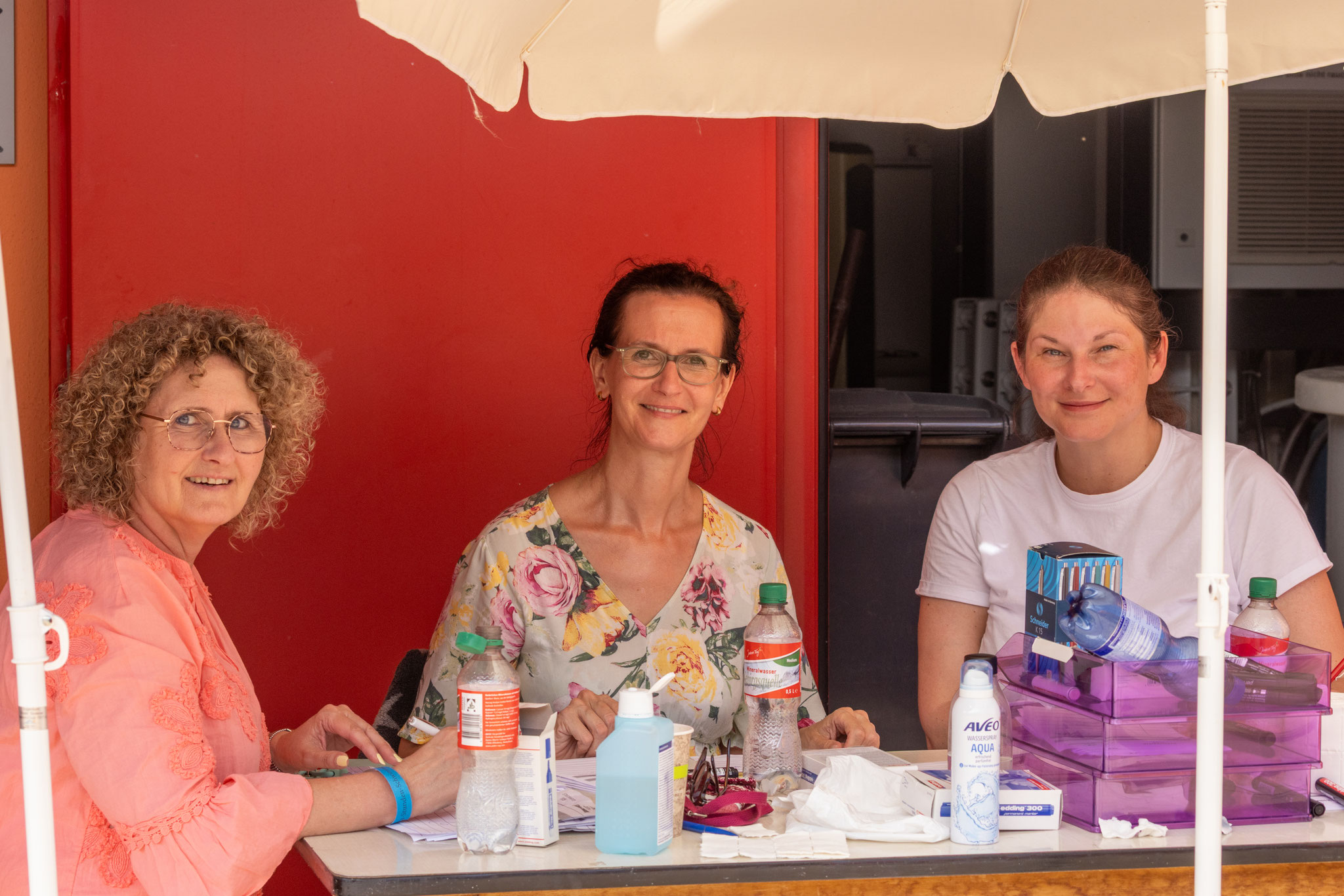 Danke an Claudi Jakob, Nicole Bleser-Hermann und Sandra Pleskina für die Startkartenausgabe